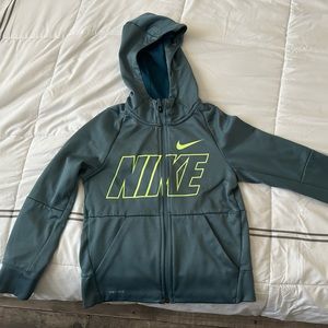 Kids Nike Dri-Fit Sweater size small